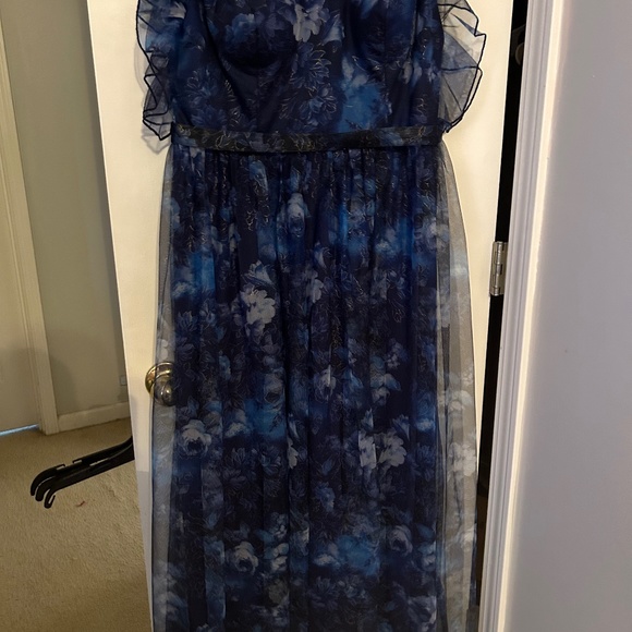 SHEIN Dresses & Skirts - Mother of the bride or bridesmaid dress